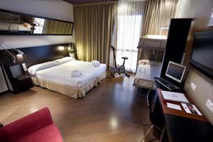 Economy quad with private facilities (shower)